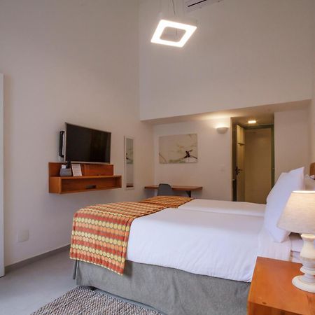 Pouso Alforria Hotel ทีราเดนเจส ภายนอก รูปภาพ